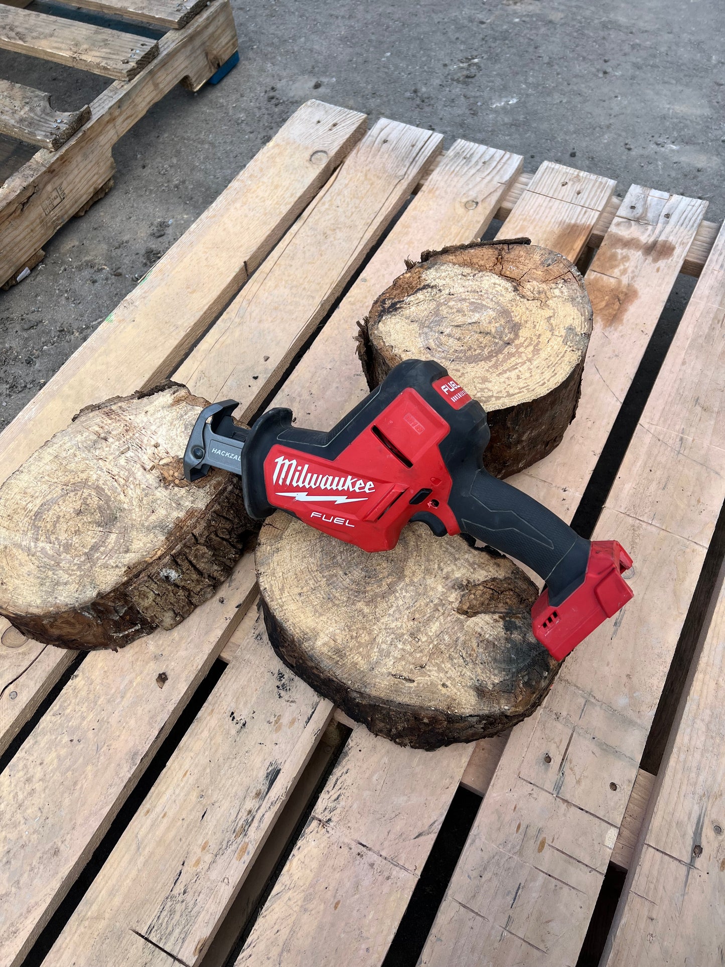 MIlwaukee 2719-20